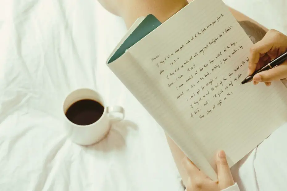 50 Night Journal Prompts for Bedtime