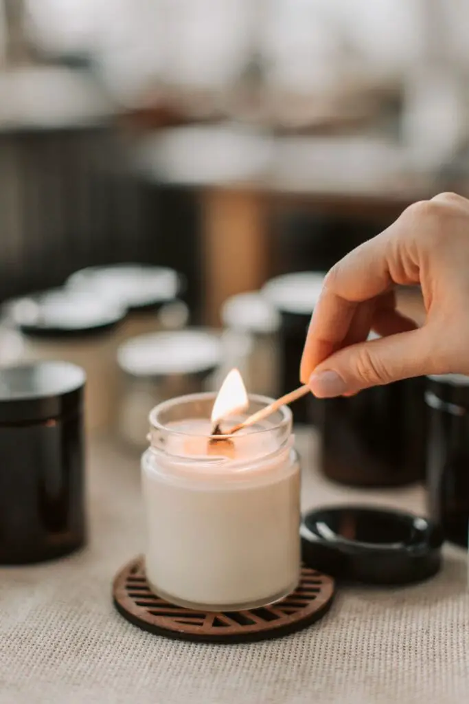 Day 11 Light a Candle and Eat Without Distractions