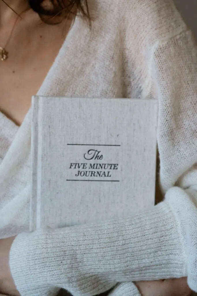 Tips for Building a Nighttime Journaling Routine