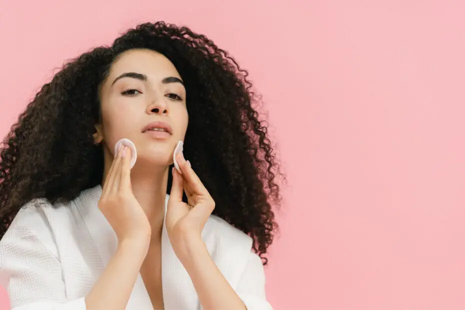 15 Essential Beauty Habits Before Bed