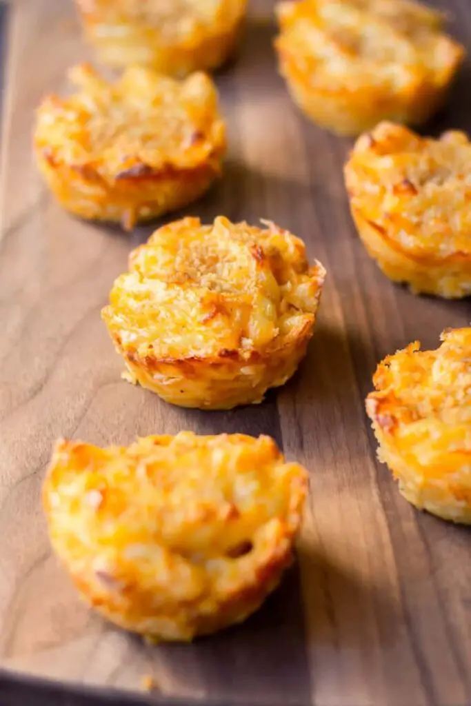 Baked Mac and Cheese Cups
